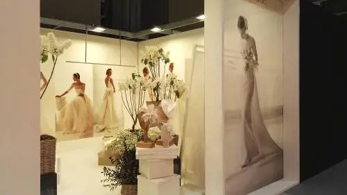Abiti e cerimonia, così lo stile "veste" il matrimonio a Sì Sposaitalia