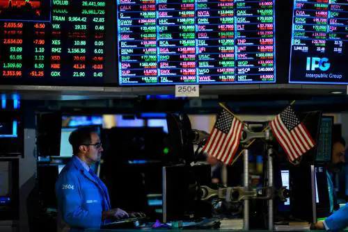 Il commercio estero cinese sale del 4,1%: il 2019 è del Dragone