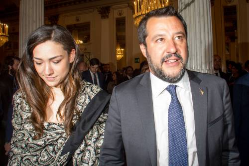 Salvini con la fidanzata alla Scala per il Salone del Mobile