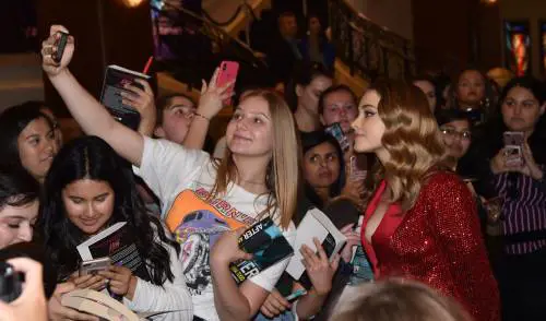 Il cast di "After" alla premiere di Los Angeles 