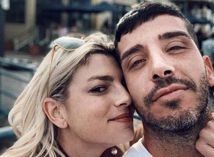 Emma Marrone con un amico scatena i fan: "Diteci che state insieme"