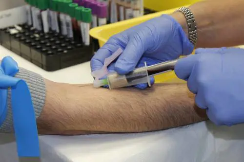 Avellino, terrore in ospedale: infermiera sequestrata da nigeriano