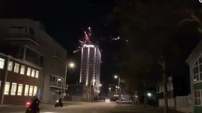Juventus, notte insonne per CR7 e compagni: fuochi d'artificio sotto l'hotel