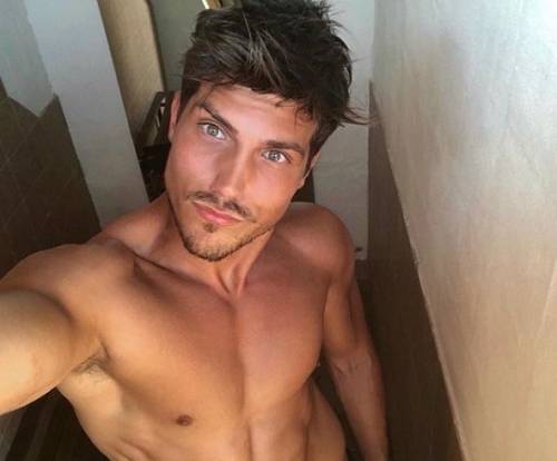 Daniele Dal Moro, sexy veronese del Grande Fratello