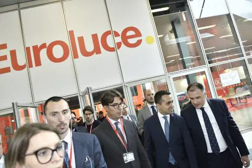 Di Maio al Salone del Mobile, confronto con gli imprenditori