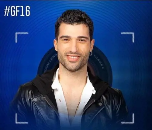 Grande Fratello 16, Michael Terlizzi fa un appello alla famiglia