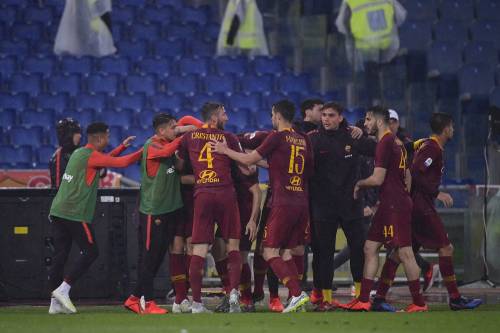 Roma di misura contro l'Udinese: Dzeko porta i giallorossi al quarto posto