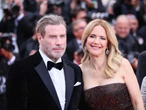 L'indiscrezione: "John Travolta ha tentato di rianimare il figlio invocando uno spirito"