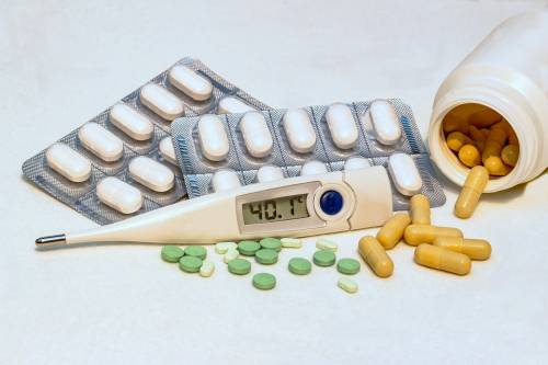 Febbre alta: farmaci si o no?
