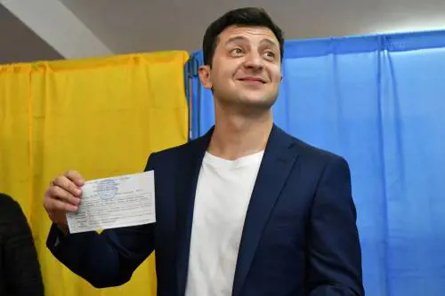 Donbass, pace vicina: c'è la svolta di Zelensky