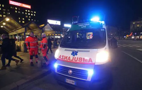 Sfregiato con l'acido dalla ex fidanzata: rischia di perdere l'occhio