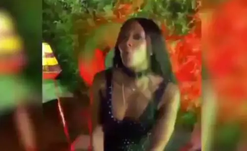 Naomi Campbell è senza età: il ballo sexy incanta tutti i social