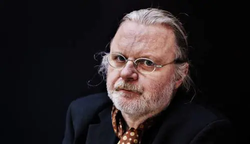 "Il linguaggio silenzioso che sta dietro la realtà è quello più importante"