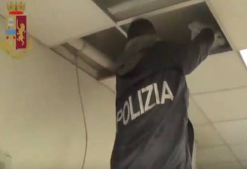 Oltre 2 quintali di droga sequestrati in autofficina