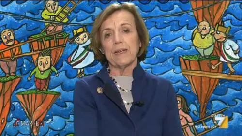 Elsa Fornero sbarca in Rai e interroga i concorrenti di un quiz con Carmen Di Pietro