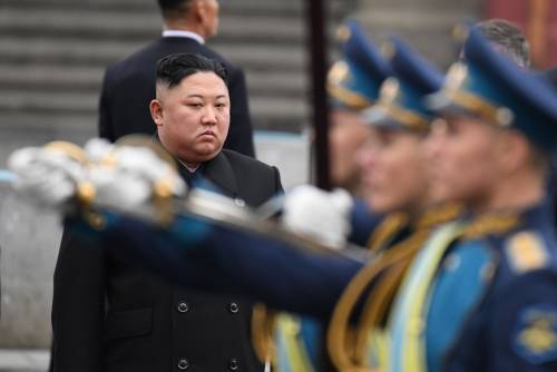 Corea del Nord, Kim ordina lancio di razzi verso il Mar del Giappone
