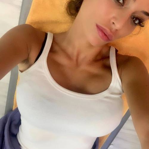 Raffaella Fico provocante su Instagram: gli scatti di lady Moggi