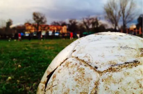 Quando un pallone permette alle donne di andare a scuola e lasciare la «gabbia»