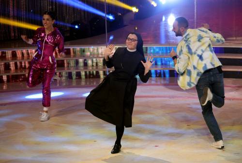 Suor Cristina il ciclone di "Ballando con le stelle"