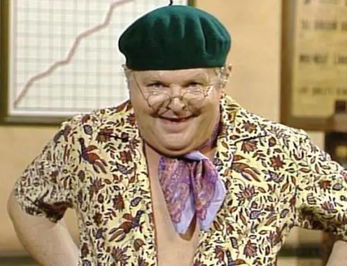 Benny Hill, la vita segreta del comico inglese: "Era un vero taccagno"
