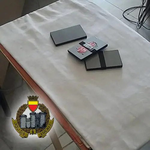 Pizzicati a fare il gioco delle tre carte, in tre nei guai