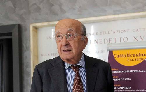Ciriaco De Mita si candida a 91 anni nuovamente a sindaco di Nusco