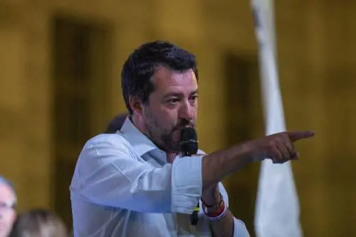Salvini stufo delle giravolte del M5S: "Troppe seccature coi grillini..."