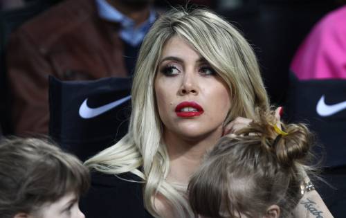 Scontro Wanda Nara-Cassano: "Mauro decide il suo futuro, non Antonio che è amico di Spalletti”