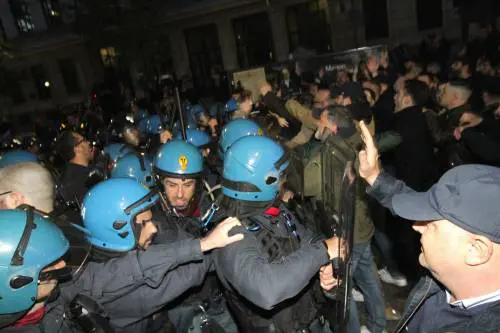 Scontri al corteo in memoria di Sergio Ramelli