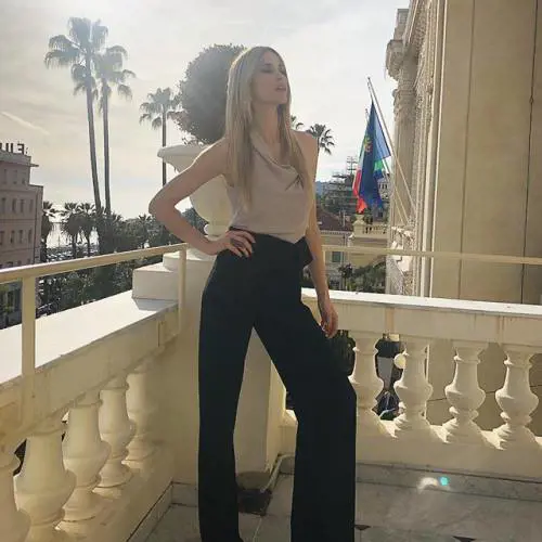 Elena Santarelli sensuale su Instagram