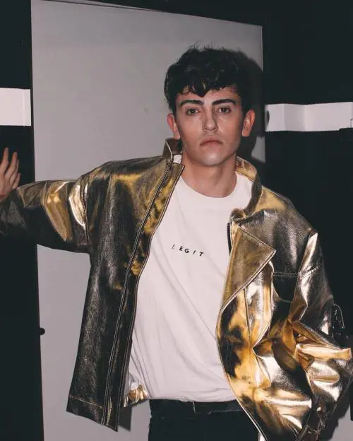 Michele Bravi: "Non sono sparito, sono solo rimasto in silenzio"