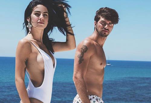 Giulia De Lellis bacia Damante in pieno centro a Milano