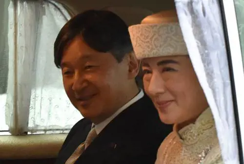 Giappone, è Naruhito il nuovo imperatore: "Sono pronto alla responsabilità"