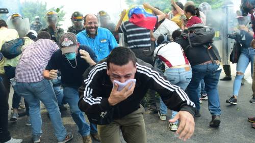 Venezuela, è guerra civile dopo il fallito colpo di stato