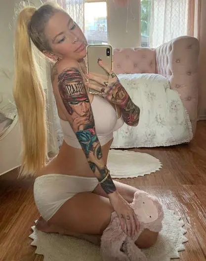 Jenna Jameson torna in forma: merito della dieta chetogenica