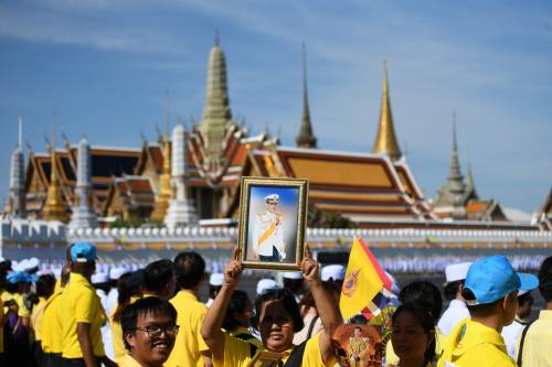 A Bangkok troppo traffico e inquinamento. La Thailandia pronta a spostare la Capitale