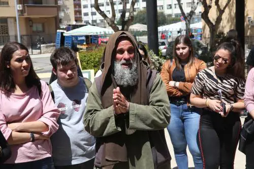 Da 7 giorni in sciopero della fame contro il decreto espulsione. Frate missionario prega per il ghanese Paul