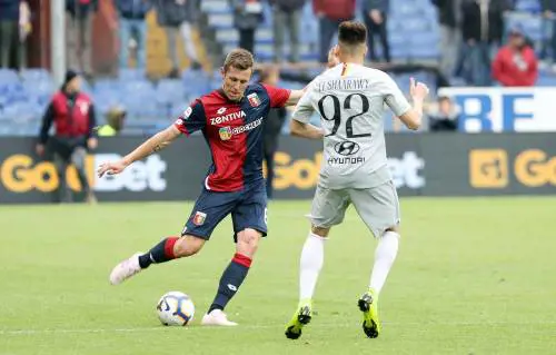 La Roma si fa beffare dal Genoa: finisce 1-1 a Marassi. Champions più lontana