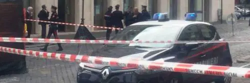 Allarme bomba a Lecce per un borsone sospetto