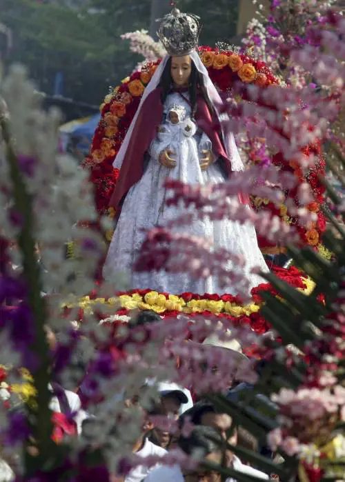 A El Salvador c'è il flower e palm festival