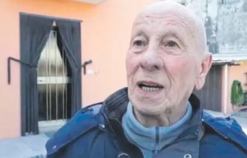 "La droga uccideva mio figlio io gli ho dato il colpo di grazia"