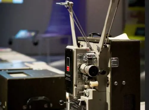 Laurea e discorso di Vasco nell'esposizione «Iulm 50»