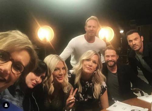 Beverly Hills 90210, fan impazziti per la foto ufficiale della reunion