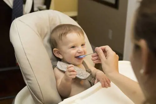 Allarme scorretta alimentazione dei bambini