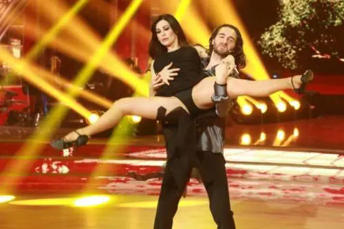 Manuela Arcuri sposa Giovanni?