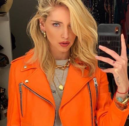 Chiara Ferragni stile Sailor Moon non piace: "Hai un maialino in testa?"