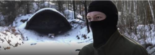 Ucraina, sfida degli anarchici: "Ecco come pestiamo i nazisti"