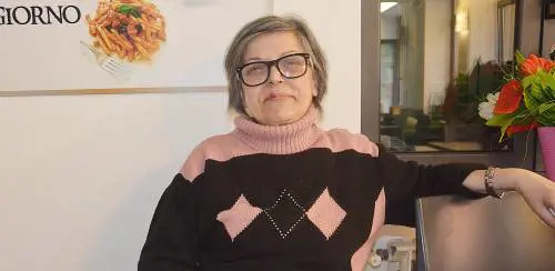 Mamma Africa la donna che a Ventimiglia gestisce il "bar dei migranti"