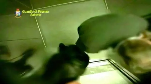 Corruzione in atti giudiziari: 14 arresti tra cui due giudici tributari