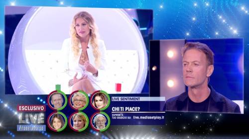 Eva Henger: "Promisi alla moglie di Rocco Siffredi che non avrei lavorato con lui"